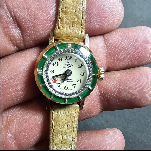 JWB AH Riise Swiss Made 17 Jewels Wind-up Watch Not Working For Parts Or Repair - Picture 3 of 7